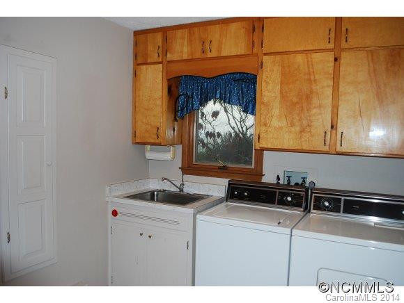 365 Bethel Dr - Photo 8
