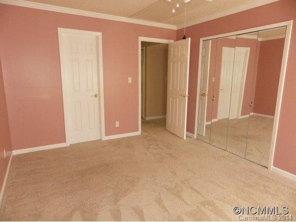 1606 Abbey Circle - Photo 13