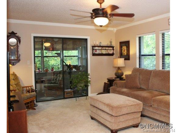 1606 Abbey Circle - Photo 4