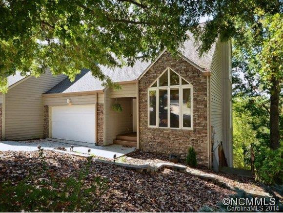 36 Highland Pointe Court