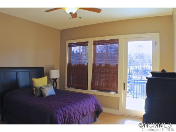 190 Broadway St, Unit 301 - Photo 12