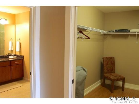 190 Broadway St, Unit 301 - Photo 13