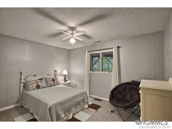 350 Raleigh Drive - Photo 16