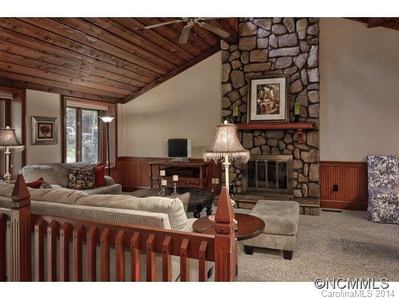 350 Raleigh Drive - Photo 8