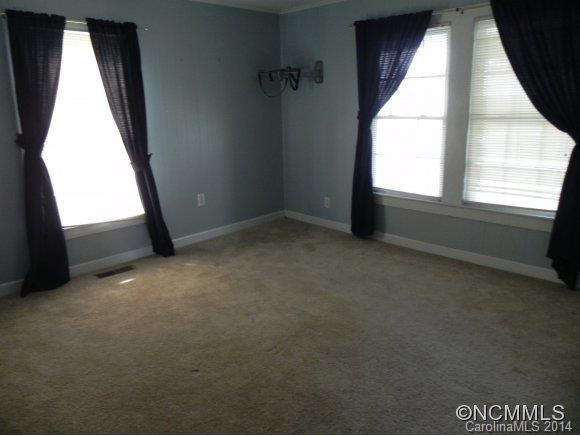 161 Henrietta Street - Photo 4