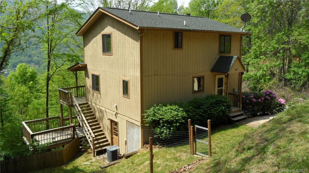 559 Greenview Dr - Photo 2