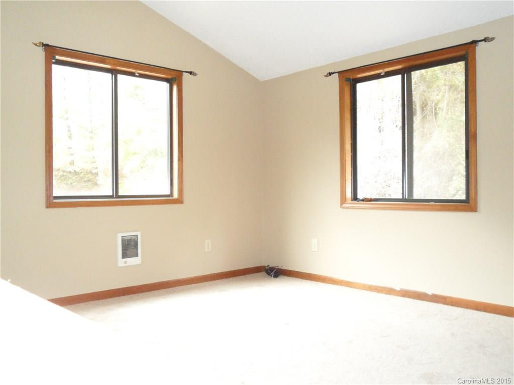 559 Greenview Dr - Photo 15