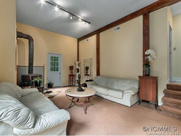 109 Sherwood Road - Photo 14