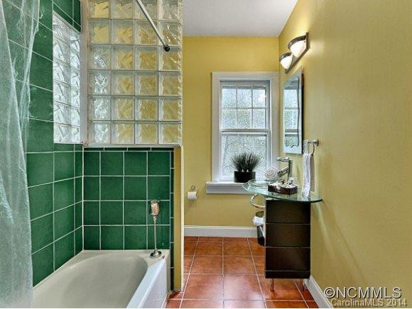 109 Sherwood Road - Photo 16