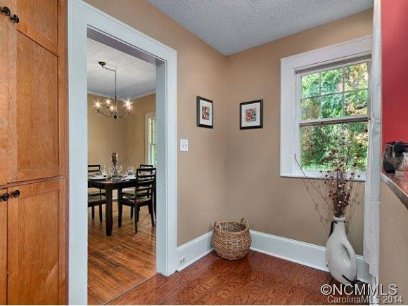 109 Sherwood Road - Photo 6