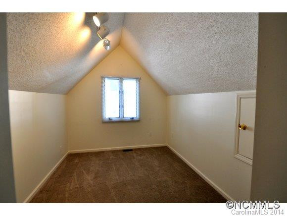 128 Overlook Dr. - Photo 17