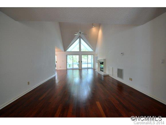 128 Overlook Dr. - Photo 4