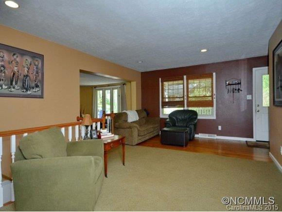 82 PRESSLEY RD - Photo 4