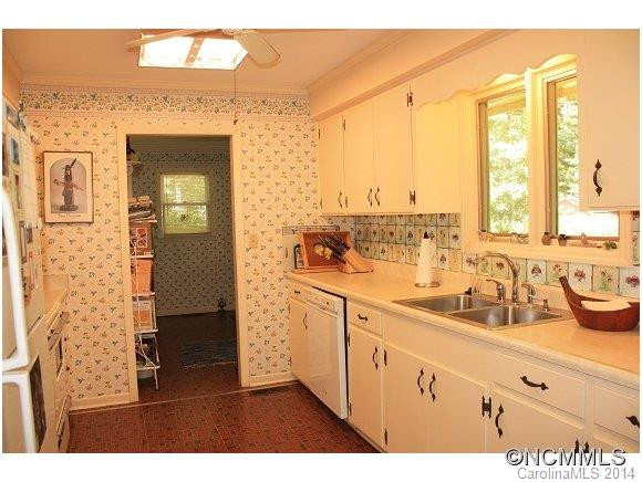 60 Doubleday - Photo 8