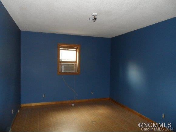 326 Panther Branch Road - Photo 10
