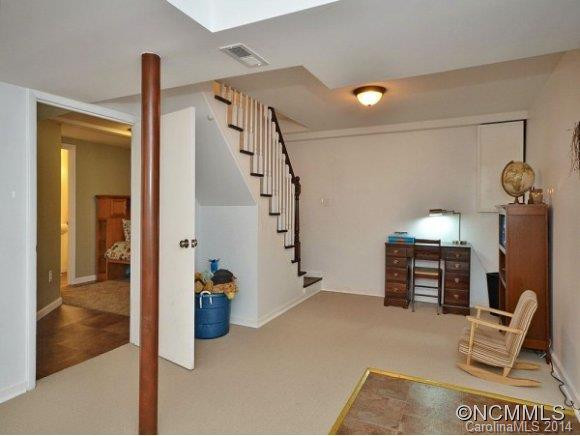 174 SURRY LANE - Photo 17