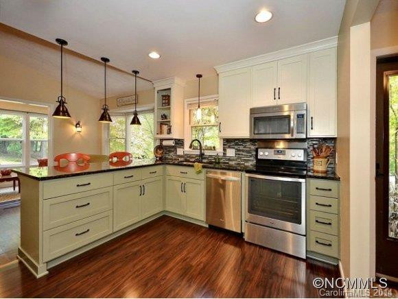 174 SURRY LANE - Photo 3