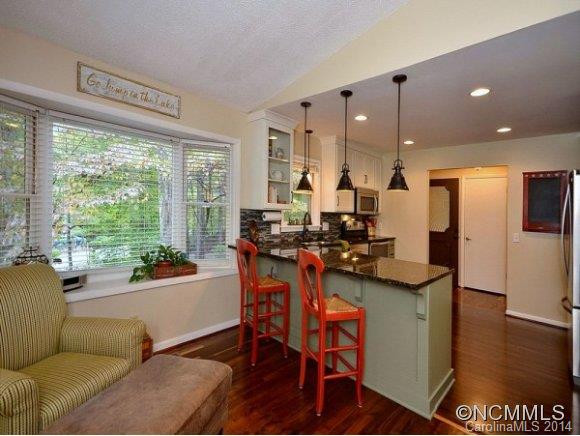 174 SURRY LANE - Photo 5