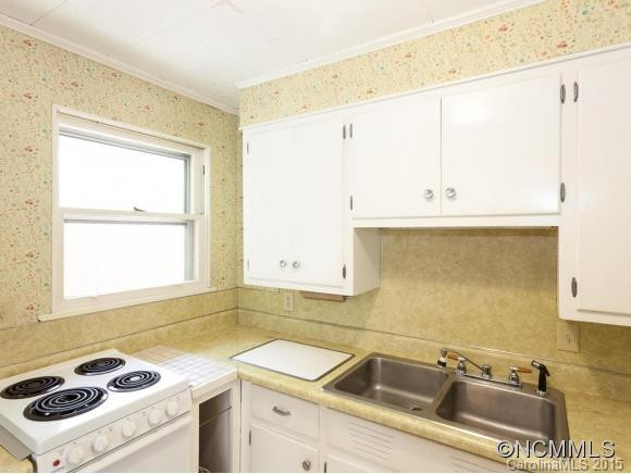 1005 Temon St - Photo 13