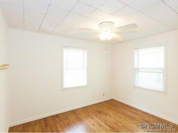 1005 Temon St - Photo 9