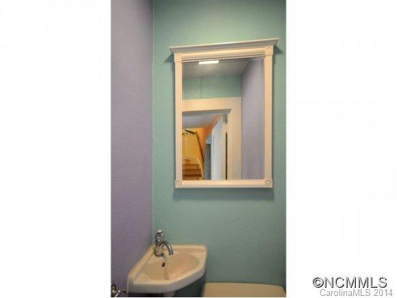 3 VINEYARD PLACE - Photo 8