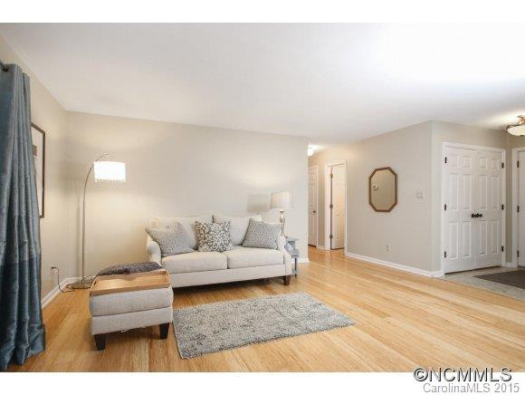 131 Cedar Forest Trail - Photo 3