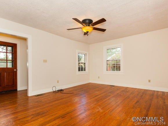 34 Canterbury Road - Photo 7