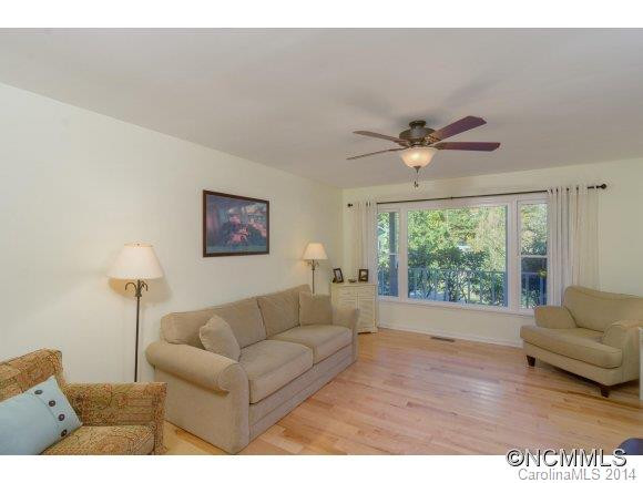 14 Forest Edge Dr - Photo 8