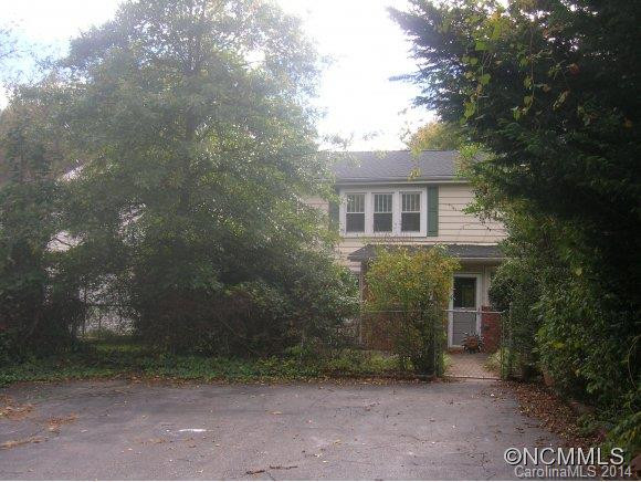 215 Aurora Drive - Photo 3