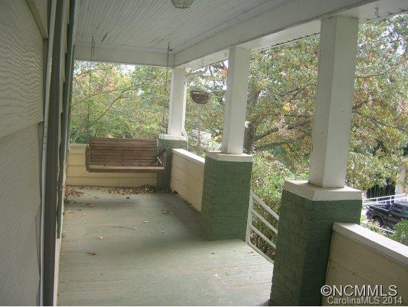 215 Aurora Drive - Photo 6