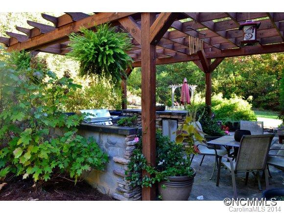 1023 Deepwoods Drive - Photo 18