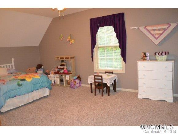 1023 Deepwoods Drive - Photo 9