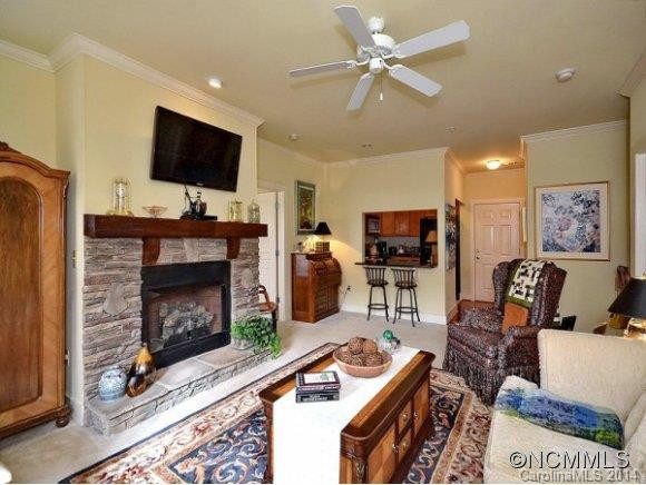 9 KENILWORTH KNOLL #208 - Photo 4