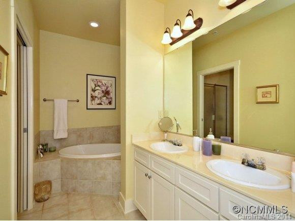 9 KENILWORTH KNOLL #208 - Photo 10