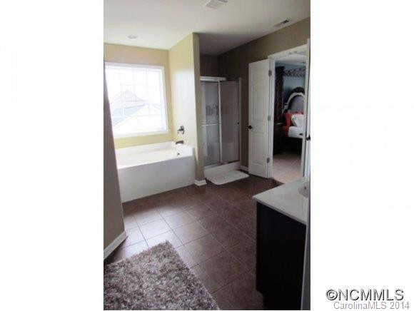 141 NEW RIVER DRIVE - Photo 13