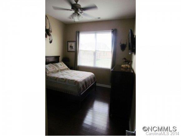 141 NEW RIVER DRIVE - Photo 18