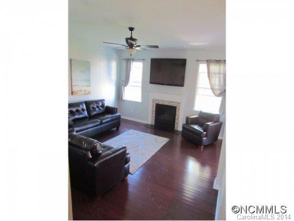 141 NEW RIVER DRIVE - Photo 3