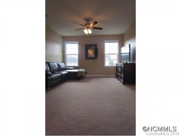 141 NEW RIVER DRIVE - Photo 9