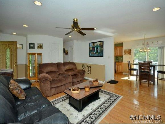 460 JONES RD - Photo 3