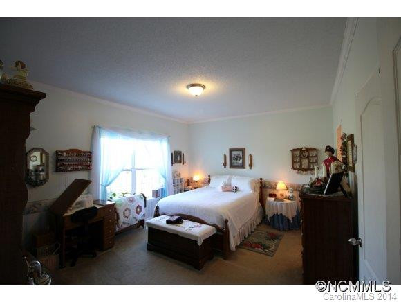 917 Gash Road - Photo 14