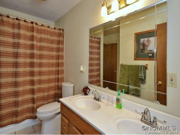 167 SELBY DR - Photo 19