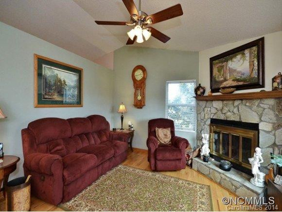 167 SELBY DR - Photo 7