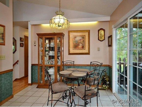 167 SELBY DR - Photo 8