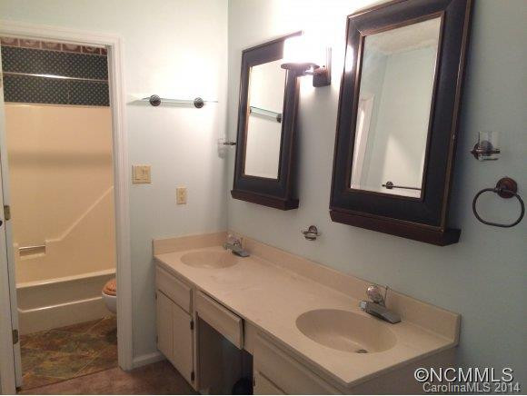 146 Cedar Forest Trail - Photo 7