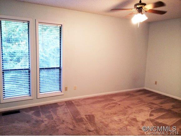 146 Cedar Forest Trail - Photo 8