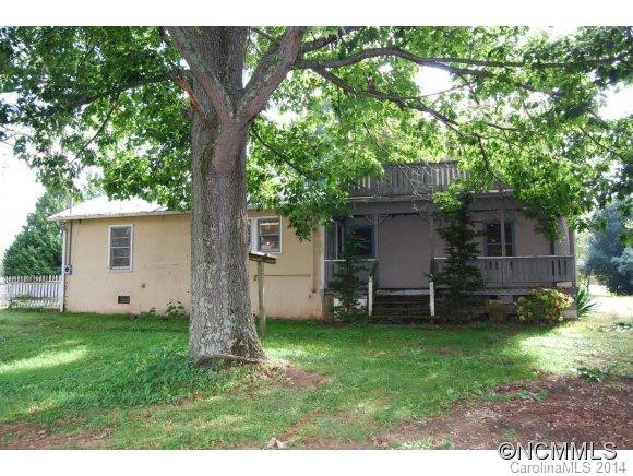 120 Railroad St - Photo 3