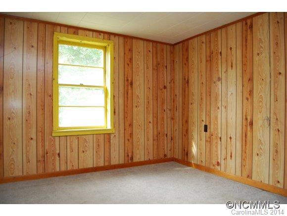 120 Railroad St - Photo 10