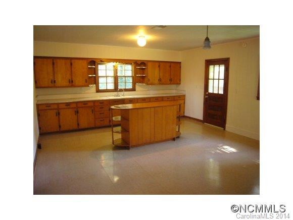 270 OLD MILL ROAD - Photo 5