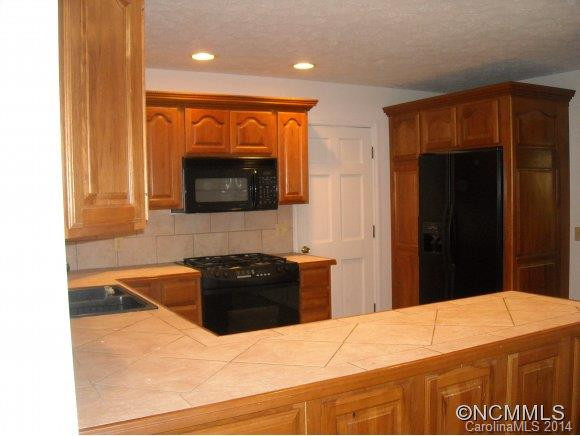 2297 Glenheath Dr. - Photo 3