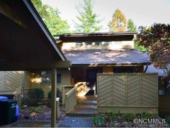 103 CHINQUAPIN OAK LANE